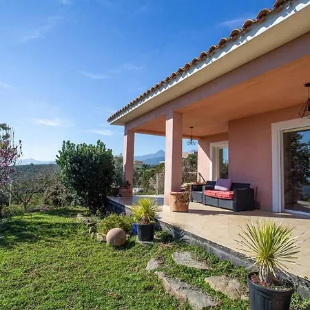 Villa Luxueuse, 10P - Vue Mer - Piscine Privee Plage Quercioni 5M Solenzara * Ventiseri