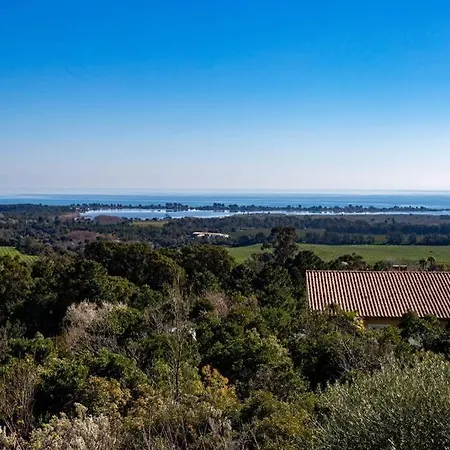 Villa Luxueuse, 10P - Vue Mer - Piscine Privee Plage Quercioni 5M Solenzara Vila